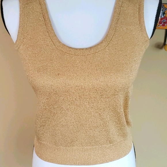 ST JOHN BASICS by Marie Gray gold knit top - Picture 2 of 9